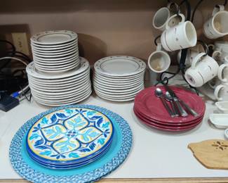 Large Longaberger dish set
