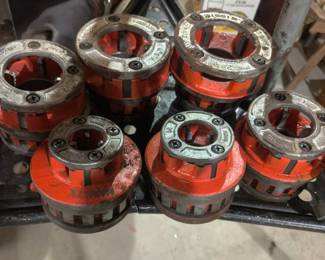 dies for threading pipes