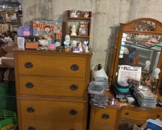 vintage bedroom set - dresser, vanity and bed