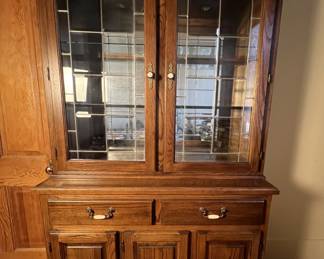 I10 Vintage Glass Door Armoire