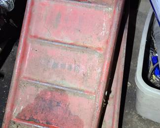 metal car ramps