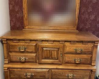 11 Drawer Chest Of Drawers With Mirror Attached