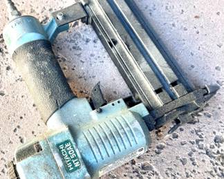hitachi NT50ae brad nailer