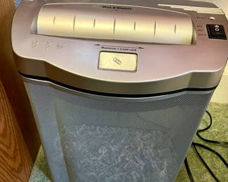 Paper shredder $10