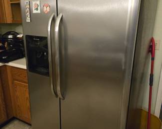 Frigidare Refrigerator Stainless 