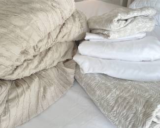 $30 Tommy Bahama king quilt set w 2 king shams
$15 Rachel Zoe king quilt