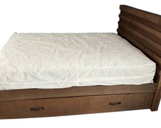 Full Wooden Trundle Bed