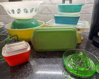 Vintage Pyrex, Fire King