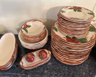 Vintage Franciscan apple earthenware
