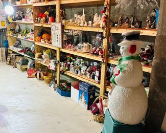 Huge selection of holiday items