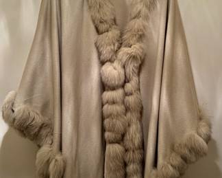 Fox cape