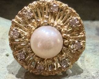 Pearl and diamond cocktail ring 1940s
$1100