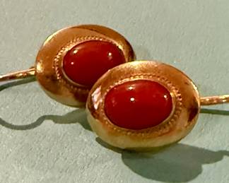 Amazing 1940s 18k and coral earrings circa 1900 - 1910 France
$900