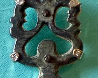 Ancient Roman bronze with diamonds and 18k