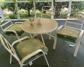 Outdoor Patio Dining Table Set