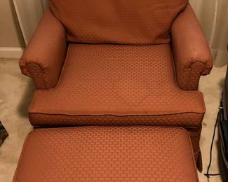 Vintage Club Chair w/ Ottoman