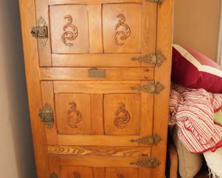 Wood Curio Cabinet