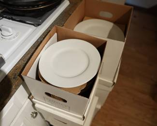 Solid White Dinner Plates , Lots of them