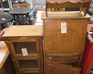 2036 3 Shelf Cabinet Writing Desk