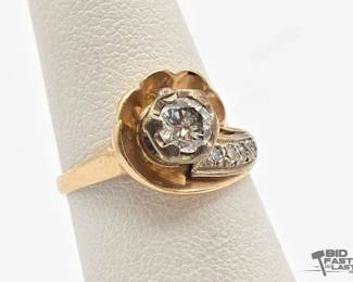730 14k Gold and Diamond Ring, 2.2g