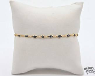 618 18k Gold and Diamond Bracelet, 1.9g