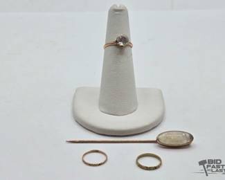 806 4 10k Rings SemiPrecious Stone Hat Pin, 4.1g