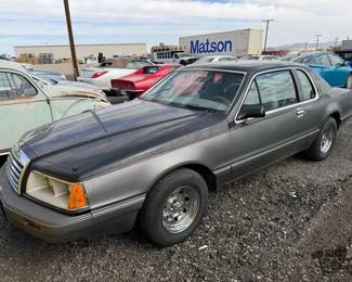 280 1986 Ford Thunderbird