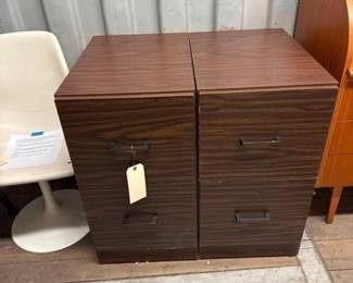 7504 2 Filing Cabinets