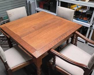 2066 Wooden Table Chairs