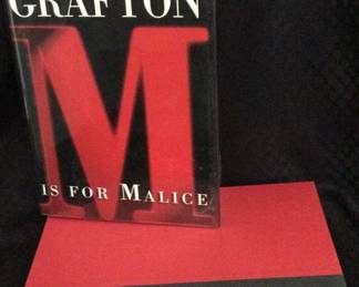 Signed First Edition Sue Grafton M Is For Malice Book