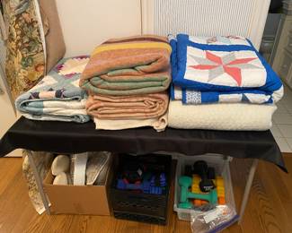 Quilts & wool blankets
