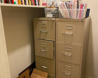 Filing cabinets
Magazines