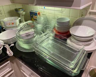 Cake pans , bowls, Pyrex