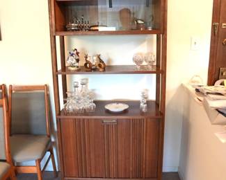 MOD Display Cabinet