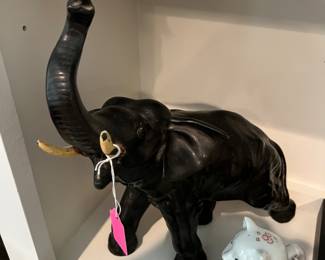 Bronze elephant