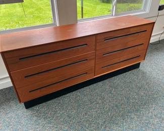 MCM Westnofa Teak dresser