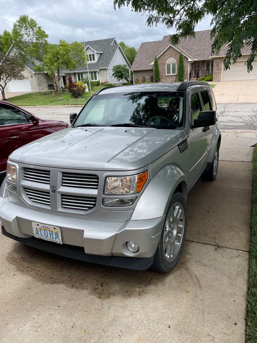 2011 dodge Nitro 4x4 nice clean 130k rides and drives ok