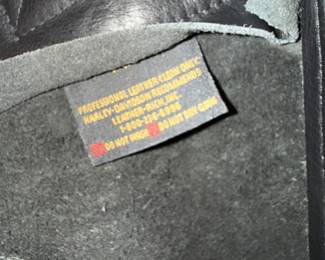 Harley-Davidson FXRG Leather Riding Chaps in PRISTINE condition!