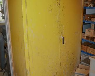 Safety cabinet