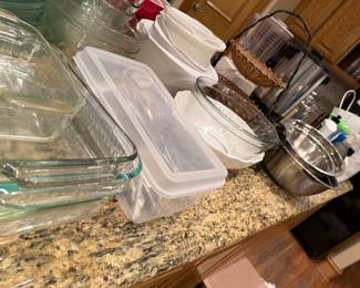 Glass casserole dishes