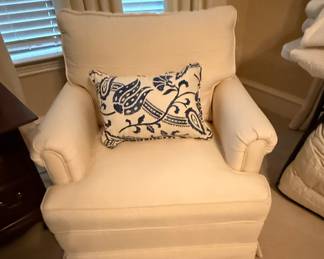Ethan Allen 2 white chairs.