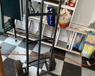 Milwaukee hand truck 