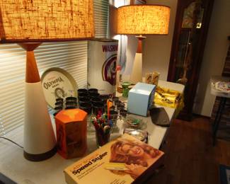 Mid Century Modern possibly Martz lamps with original shades. Olympia beer tray