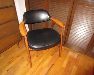 Mid Century Modern chair