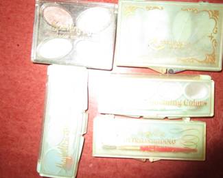 Bad photo of vintage Maybelline eyeshadows