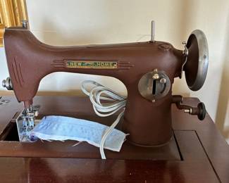 Westinghouse New Home Sewing Machine And Table