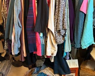 Patagonia, J. Jill, Eddie Bauer And More, Womens M