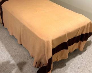 English All Wool Four Points Blanket
