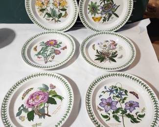 PORTMEIRION BOTANICAL DINNER PLATES