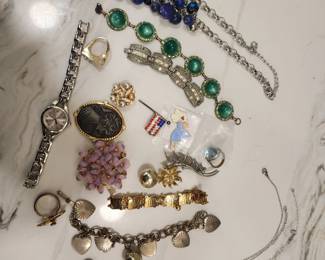 VINTAGE JEWELRY